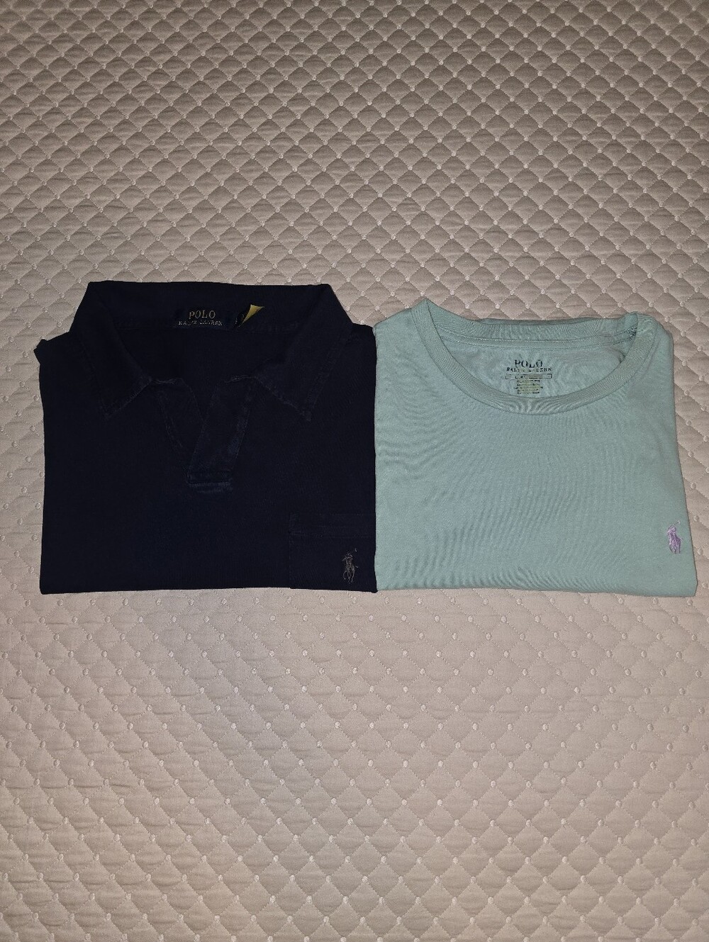Lg - BUNDLE -Ralph Lauren Mens Lt. Aqua & Navy Crewneck Tees. GREAT CONDITION